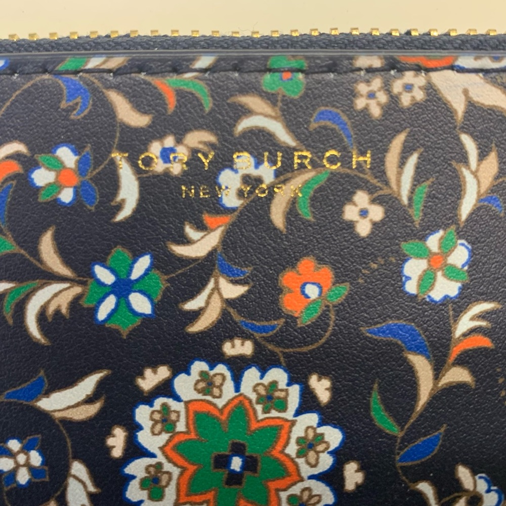 Tory Burch Navy Soleil Block T Travel Pouch
